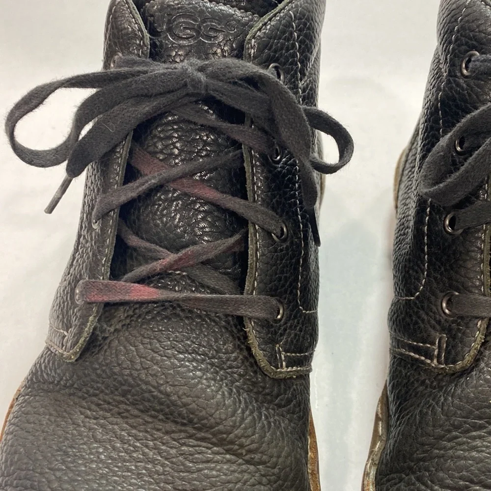 UGG ALIN S/N 1005040 LEATHER HIGH TOP SHOES‎ black